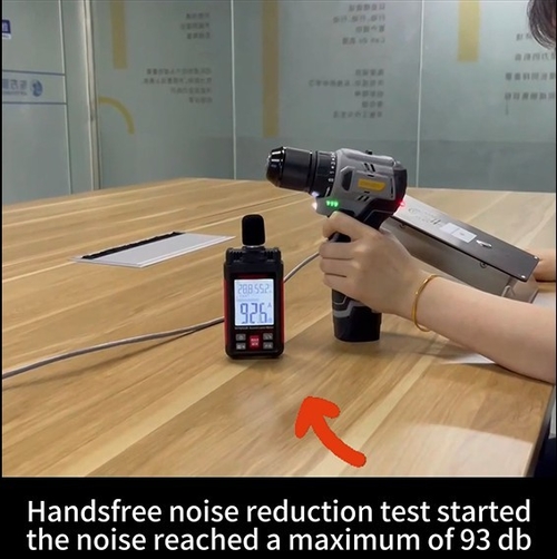 Het laatste nieuws van het bedrijf over Handset & handsfree SIP telefoon geluidsreductie