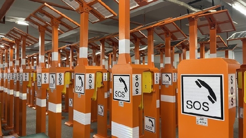 Het laatste nieuws van het bedrijf over Op zonne-energie aangedreven noodoproepstations op snelwegen